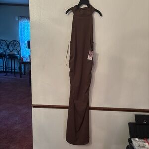 Elegant Brown Sleeveless Dress